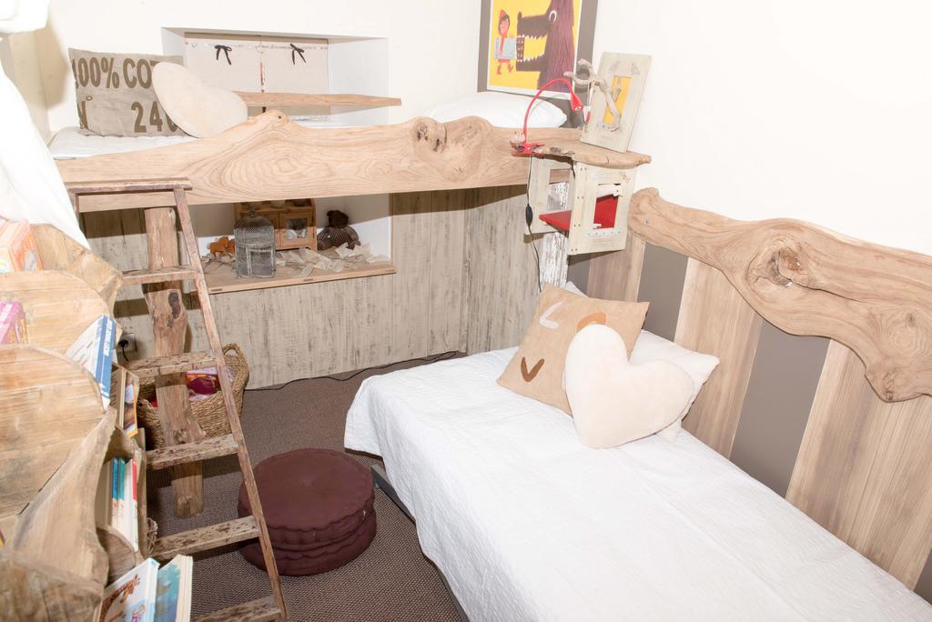 Au Bonheur D'Alphonse Bed & Breakfast Lusignan-Petit ห้อง รูปภาพ